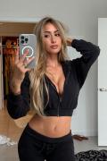 Riley Los Angeles Escorts 2